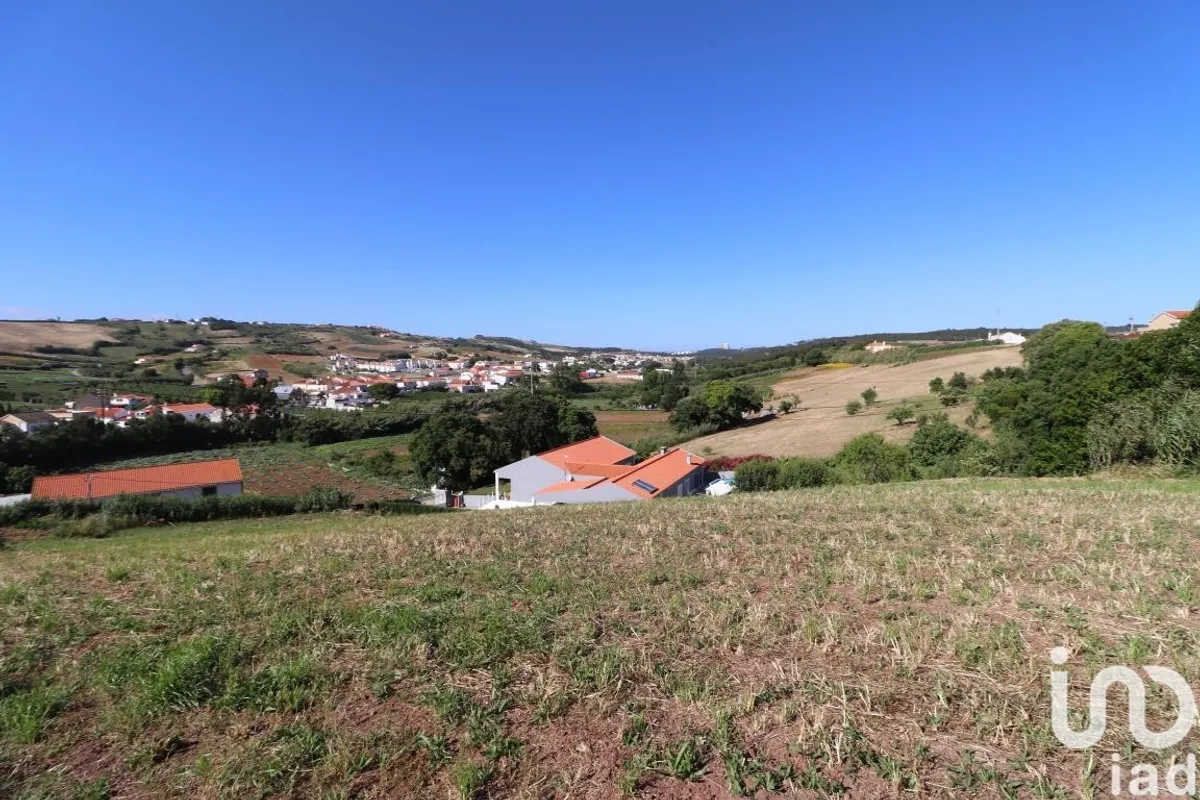 Terreno urbano de 4320 m² em A dos Cunhados e Maceira