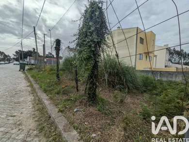 Terreno urbano em Serzedo E Perosinho