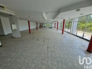 Commercial walls  at Anha