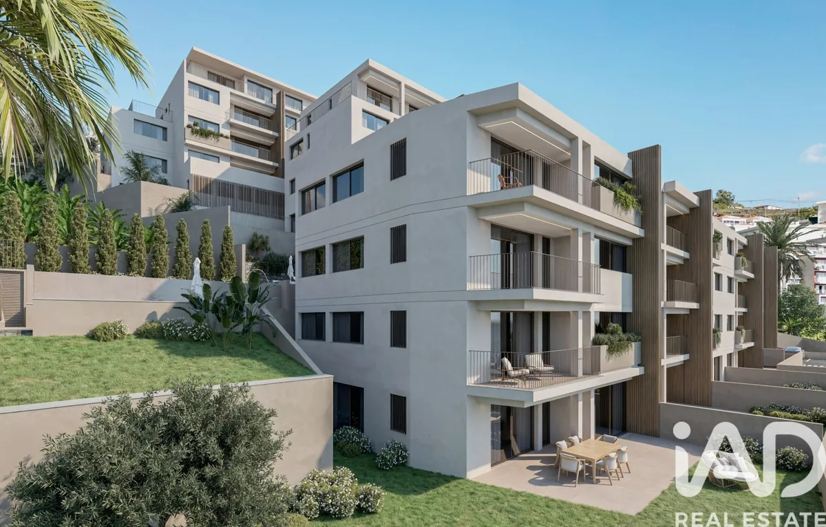 Apartamento 3 quartos de 326 m² em Câmara de Lobos