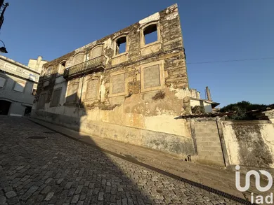 Prédio em Peso da Régua e Godim