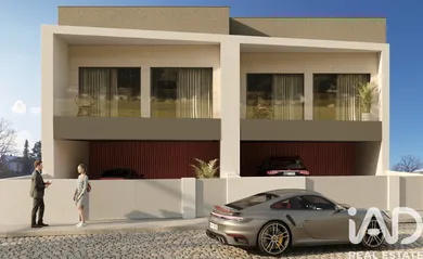 Casa/Moradia em Coronado (São Romão e São Mamede)