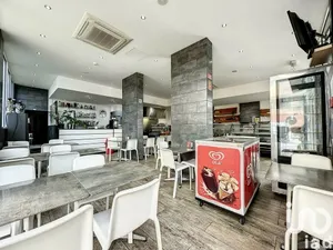 Shop/Premises commercial  at São Martinho