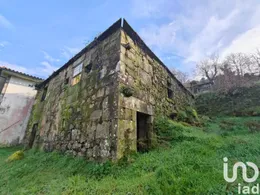 Village house in Covas