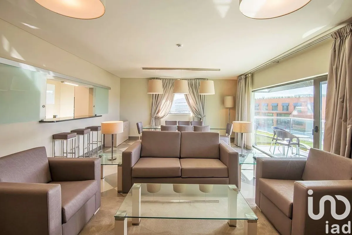 Apartamento 2 quartos de 130 m² em Sintra (Santa Maria e São Miguel, São Martinho e São Pedro de Penaferrim)