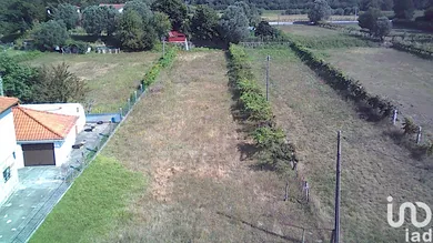 Land  in Cornes
