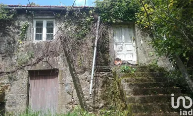 Casa/Moradia  em Candemil e Gondar