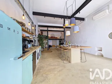 Shop/Premises commercial in São Vicente