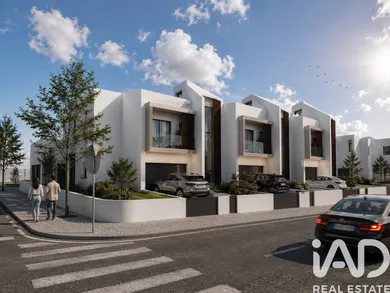 Townhouse in Buarcos E São Julião