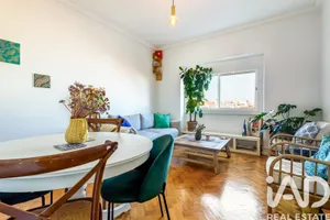 Apartamento T3 em Penha de França