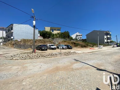 Building plot at Campo e Sobrado