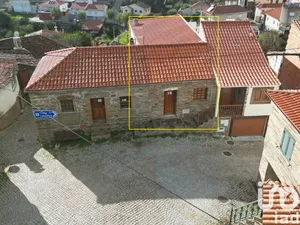 Casa de aldeia  em Açoreira