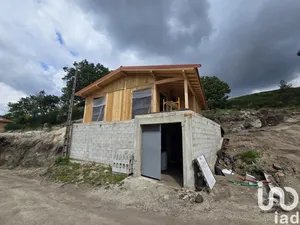 Land  in Serzedelo