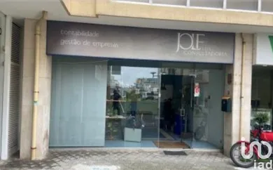 Loja / Estabelecimento Comercial  em Santo Tirso, Couto (Santa Cristina e São Miguel) e Burgães