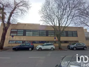 Shop/Premises commercial at Carnaxide e Queijas