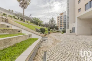 Apartamento T3 em Campolide