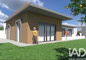 House  in Salir de Matos