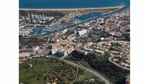 Building plot at Lagos (São Sebastião e Santa Maria)