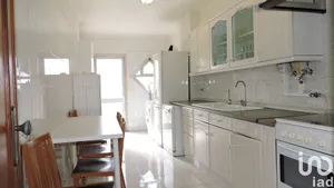 Apartamento T2 em Pontinha e Famões