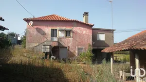 Casa  em Maçãs de Dona Maria