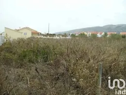 Land in Aljubarrota