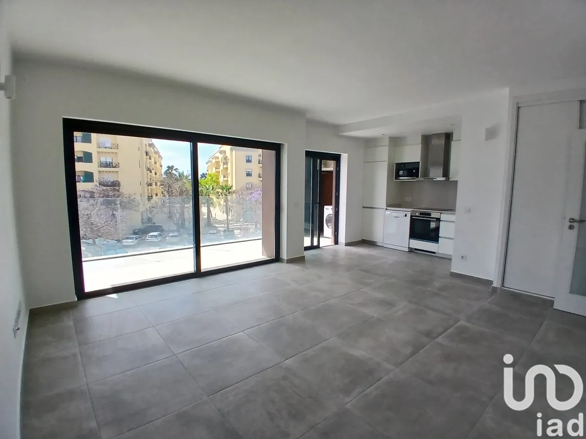 Apartamento 2 quartos de 119 m² em Faro (Sé e São Pedro)