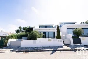 Mansion at Tornada e Salir do Porto