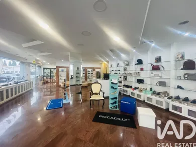 Boutique/Local commercial  à Beja (Santiago Maior E São João Baptista)