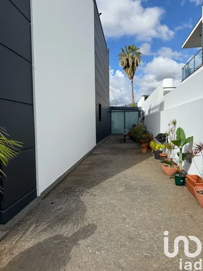 Fotografia 7 de Moradia geminada 3 quartos de 263 m² em Funchal