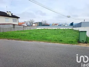 Land at Lousã e Vilarinho