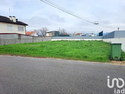 Fotografia 3 de Terreno urbano de 898 m² em Vilarinho