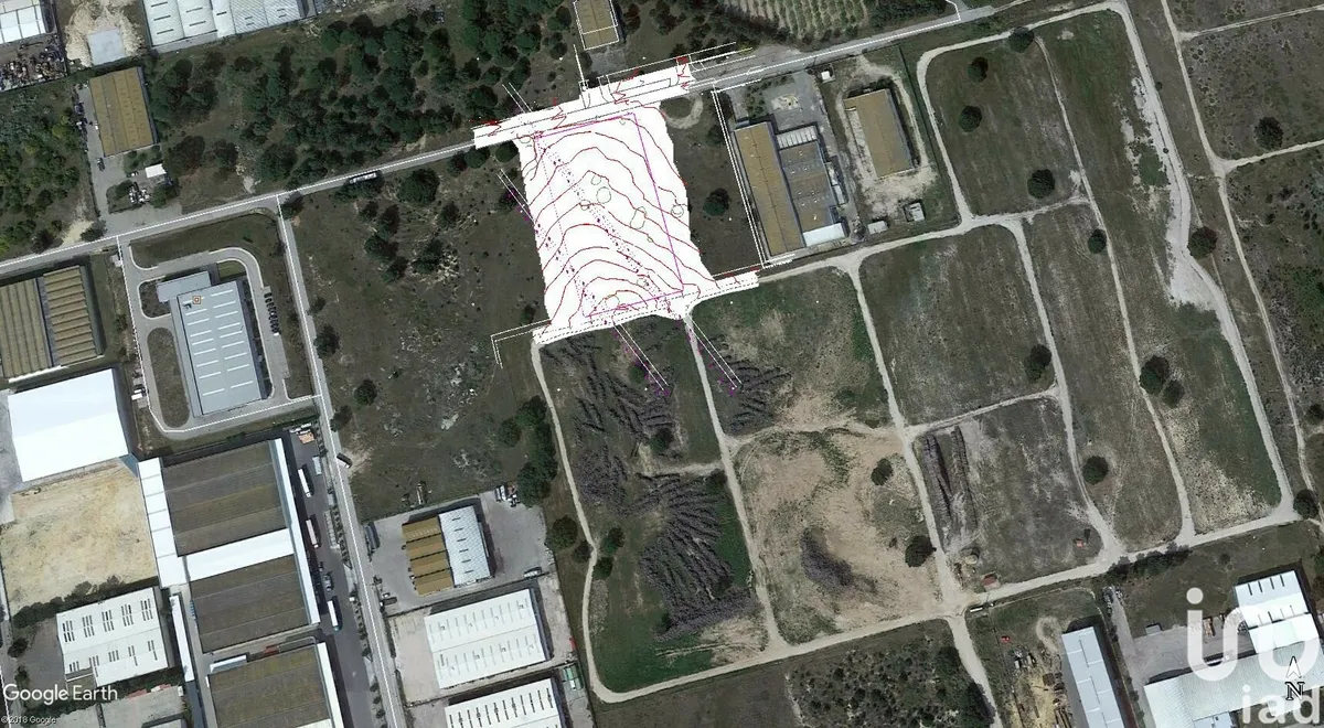 Terreno urbano de 6720 m² em Sado