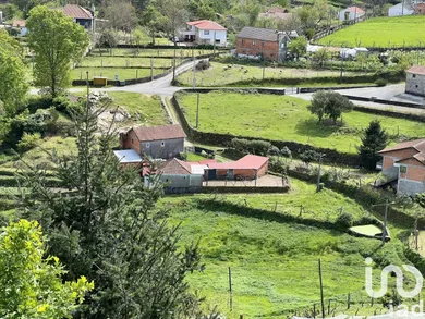 Land  in Vouzela e Paços de Vilharigues