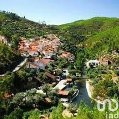 Maison à Sobreira Formosa e Alvito da Beira