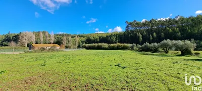 Fotografia 5 de Terreno misto de 836 m² em Rio Maior