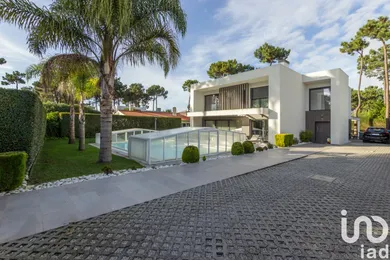 Casa/Moradia em Charneca De Caparica E Sobreda