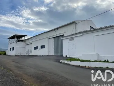 Armazém  em Praia da Vitória (Santa Cruz)