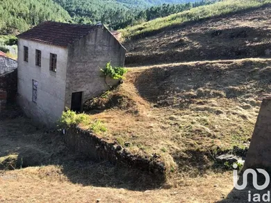 Immeuble  à Montes da Senhora
