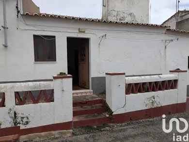 Maison à São Lourenço de Mamporcão e São Bento de Ana Loura