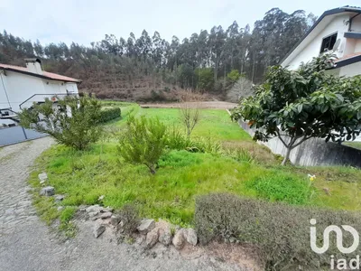 Fotografia 1 de Terreno de 990 m² em Oliveira De Azeméis, Santiago De Riba-Ul, Ul, Macinhata Da Seixa E Madail