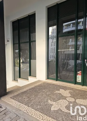 Shop/Premises commercial  at São Martinho