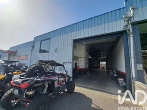 Armazém  em Ponte da Barca, Vila Nova de Muía e Paço Vedro de Magalhães