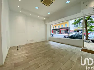 Shop/Premises commercial at Avenidas Novas