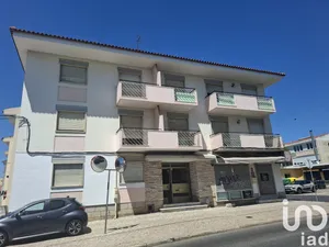 Apartamento T5+ em Carcavelos e Parede