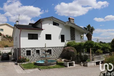 Maison  à Adoufe e Vilarinho de Samardã