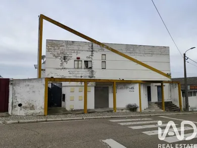 Boutique/Local commercial  à Mora