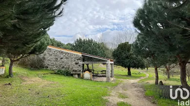 Terrain à Currelos, Papízios e Sobral