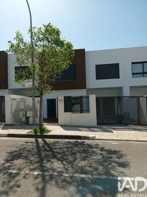 Casa/Moradia  em Rio de Mouro