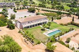 Apartamento  em Estômbar e Parchal
