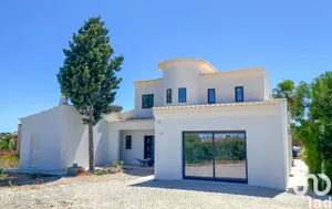 House  at Lagoa e Carvoeiro